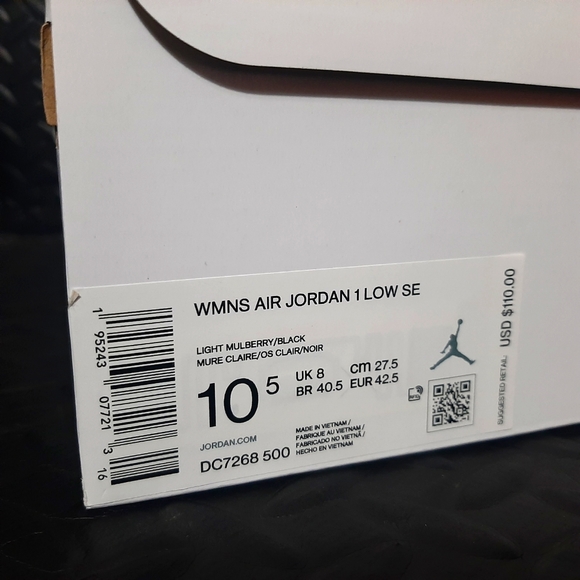 Jordan 1 Low Mulberry (W) shoes DC7268-500 - Picture 8 of 9